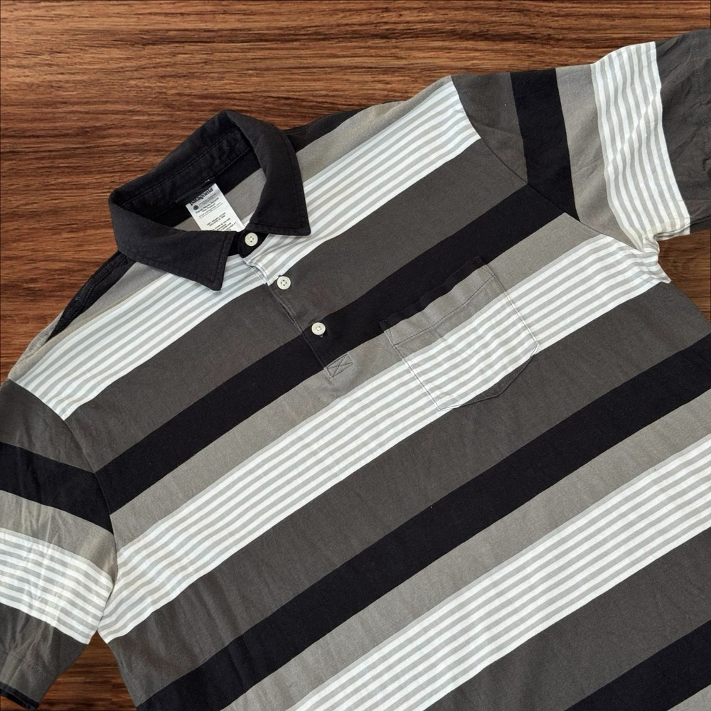 Patagonia Worn Wear Squeaky Clean Polo Men Size Large Organic Cotton Grey Black‎